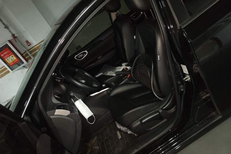 Used Nissan Sylphy 2022 Classic 1.6XL CVT Luxury Edition Left Front Seat