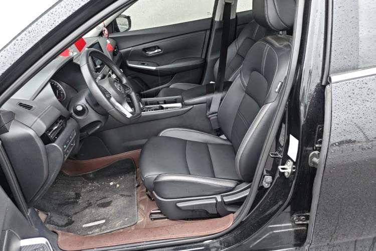 Used Nissan Sylphy 2022 1.6L XL CVT Enjoyment Edition Left Front Seat