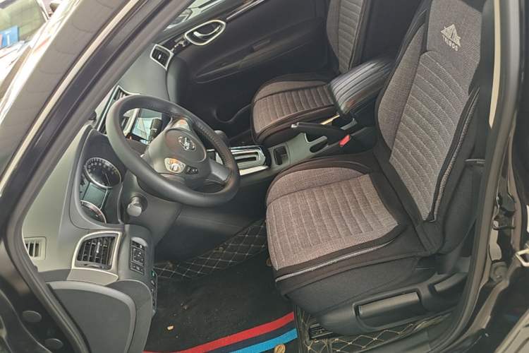 Used Nissan Sylphy 2022 Classic 1.6XL CVT Luxury Edition Left Front Seat