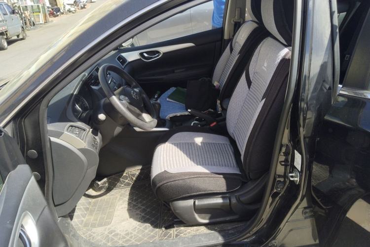 Used Nissan Sylphy 2022 Classic 1.6XE Manual Comfort Edition Left Front Seat