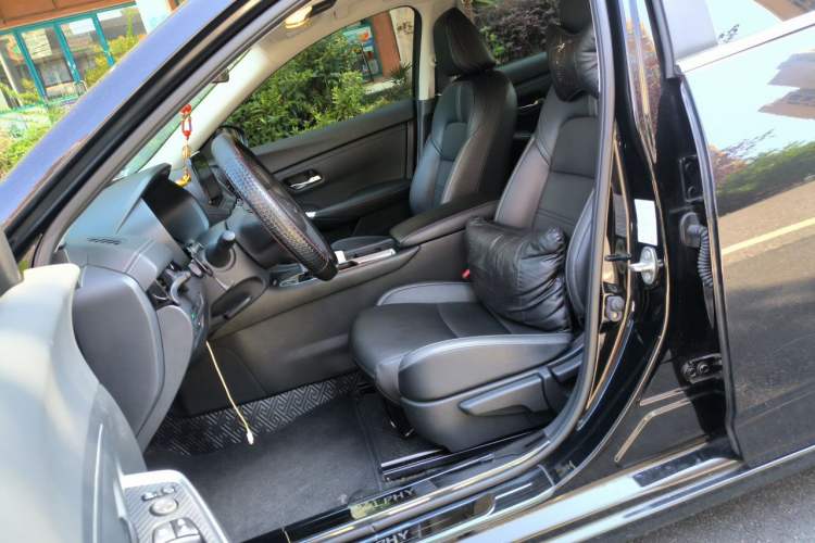 Used Nissan Sylphy 2022 1.6L XL CVT Enjoyment Edition Left Front Seat