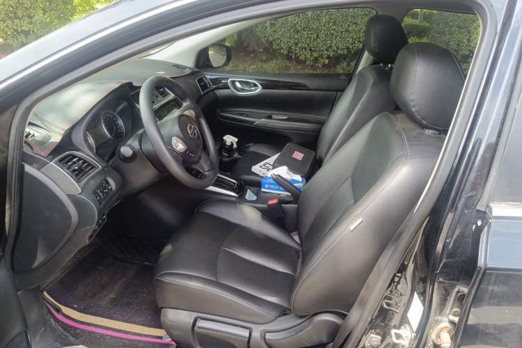 Used Nissan Sylphy 2022 Classic 1.6XL CVT Luxury Edition Left Front Seat