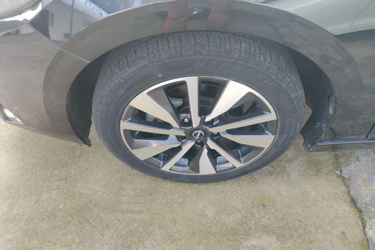 Used Nissan Sylphy 2022 Electric-Drive e-POWER Super Connect PLUS Left Front Wheel Hub