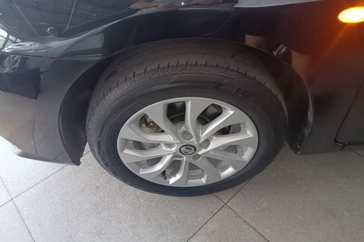 Used Nissan Sylphy 2022 Classic 1.6XL CVT Luxury Edition Left Front Wheel Hub