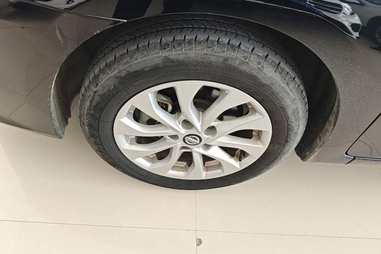 Used Nissan Sylphy 2022 Classic 1.6XL CVT Luxury Edition Left Front Wheel Hub
