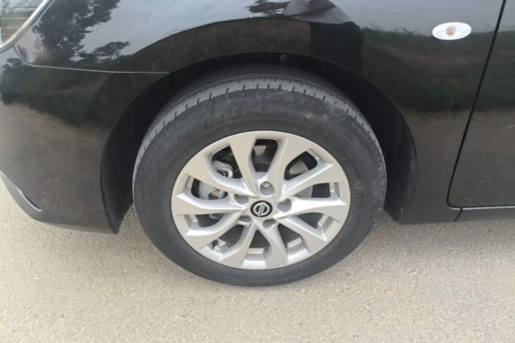 Used Nissan Sylphy 2022 Classic 1.6XL CVT Luxury Edition Left Front Wheel Hub
