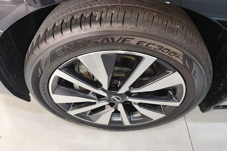 Used Nissan Sylphy 2022 Electric-Drive e-POWER Super Connect PLUS Left Front Wheel Hub