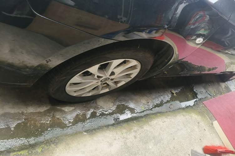 Used Nissan Sylphy 2022 Classic 1.6XE CVT Comfort Edition Left Front Wheel Hub