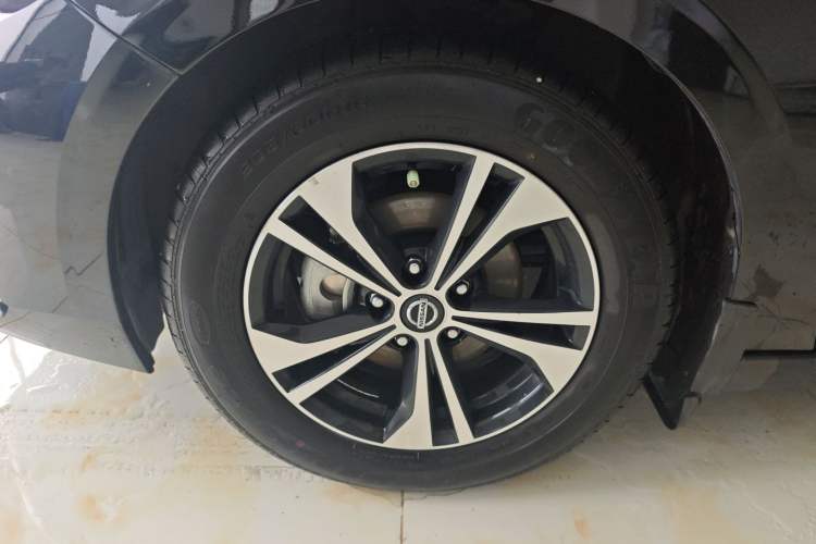 Used Nissan Sylphy 2022 1.6L XL CVT Smart Enjoyment Version Left Front Wheel Hub