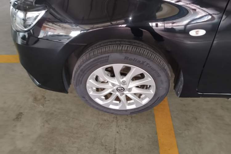 Used Nissan Sylphy 2022 Classic 1.6XE CVT Comfort Edition Left Front Wheel Hub