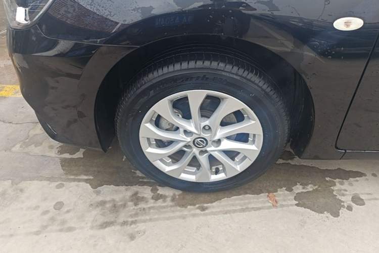 Used Nissan Sylphy 2022 Classic 1.6XE CVT Comfort Edition Left Front Wheel Hub