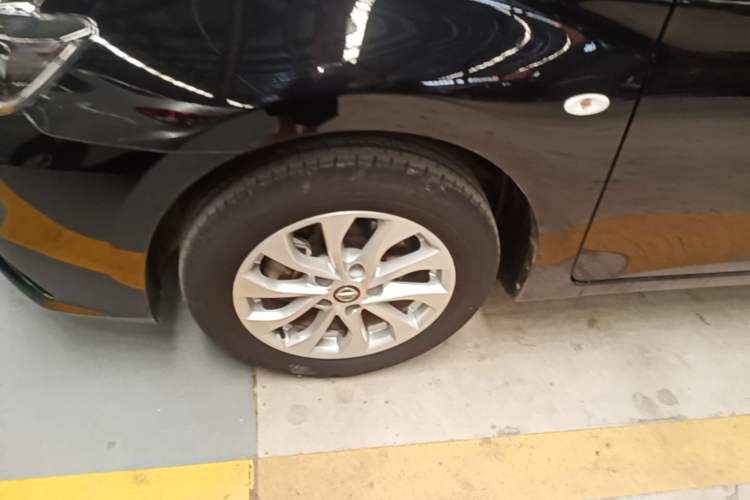 Used Nissan Sylphy 2022 Classic 1.6XE CVT Comfort Edition Left Front Wheel Hub