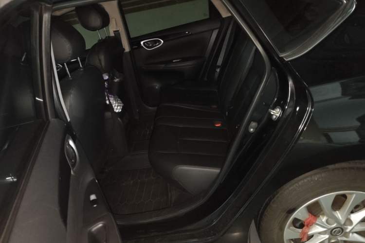 Used Nissan Sylphy 2022 Classic 1.6XL CVT Luxury Edition Left Rear Seat