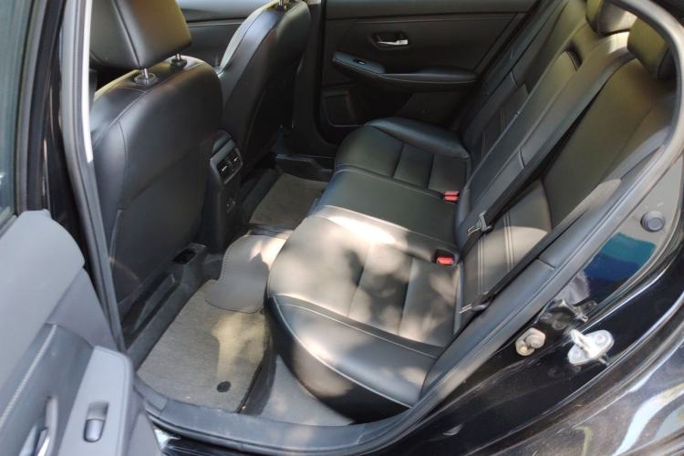 Used Nissan Sylphy 2022 Electric-Drive e-POWER Super Connect PLUS Left Rear Seat