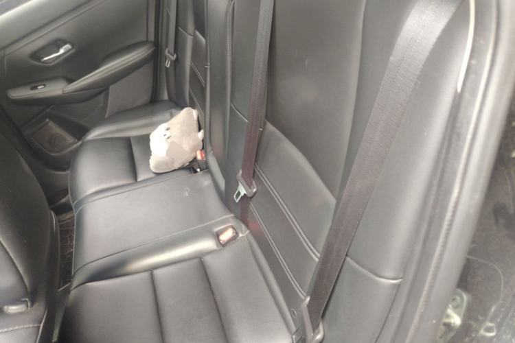 Used Nissan Sylphy 2022 Electric-Drive e-POWER Super Connect PLUS Left Rear Seat