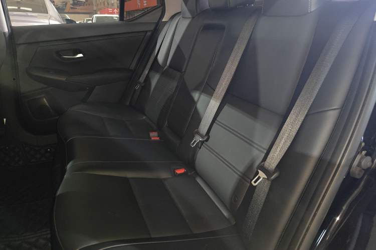 Used Nissan Sylphy 2022 1.6L XL CVT Enjoyment Edition Left Rear Seat