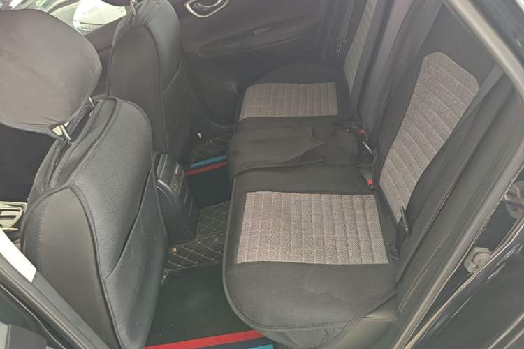 Used Nissan Sylphy 2022 Classic 1.6XL CVT Luxury Edition Left Rear Seat