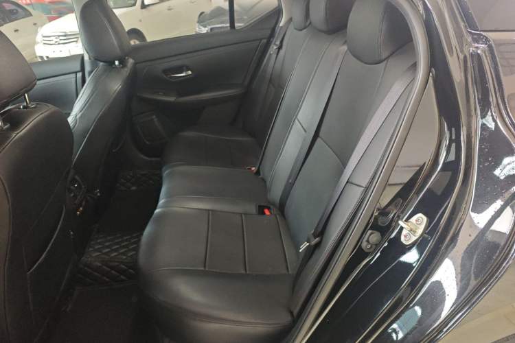 Used Nissan Sylphy 2022 1.6L XL CVT Smart Enjoyment Version Left Rear Seat