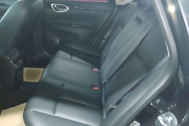 Used Nissan Sylphy 2022 Revised Version Classic 1.6XL CVT Luxury Edition Left Rear Seat