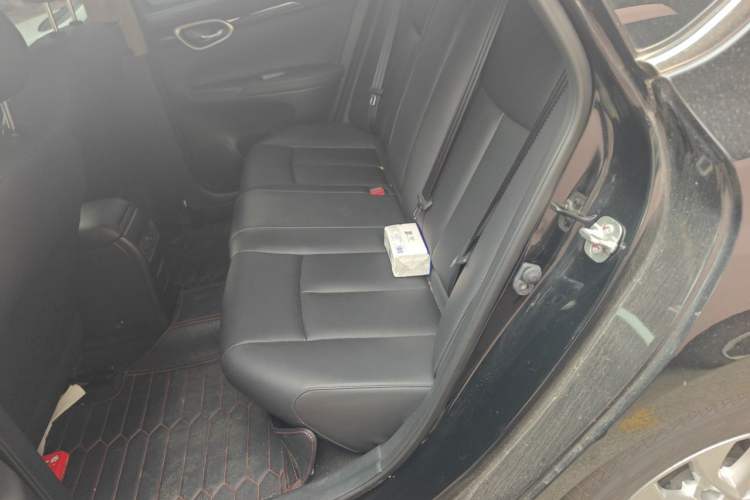 Used Nissan Sylphy 2022 Classic 1.6XL CVT Luxury Edition Left Rear Seat