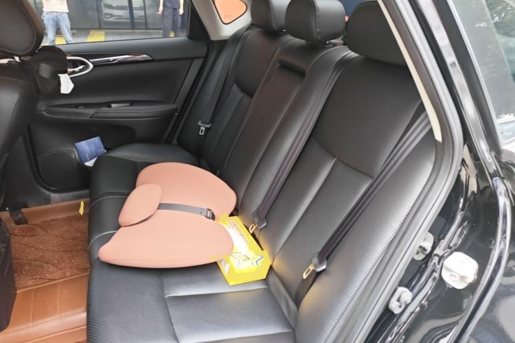 Used Nissan Sylphy 2022 Classic 1.6XL CVT Luxury Edition Left Rear Seat