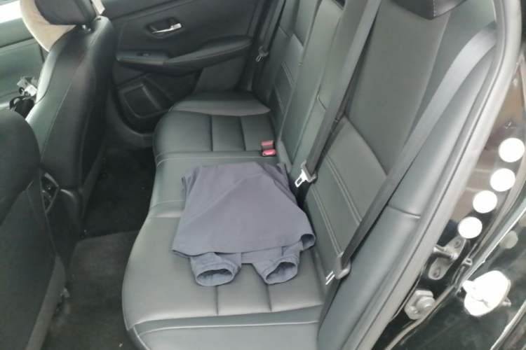 Used Nissan Sylphy 2022 1.6L XL CVT Enjoyment Edition Left Rear Seat