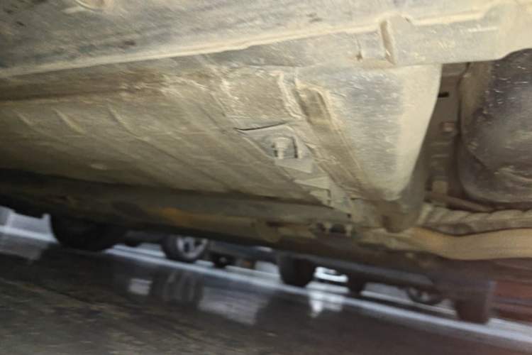 Used Nissan Sylphy 2022 Classic 1.6XE CVT Comfort Edition Left Side Sill