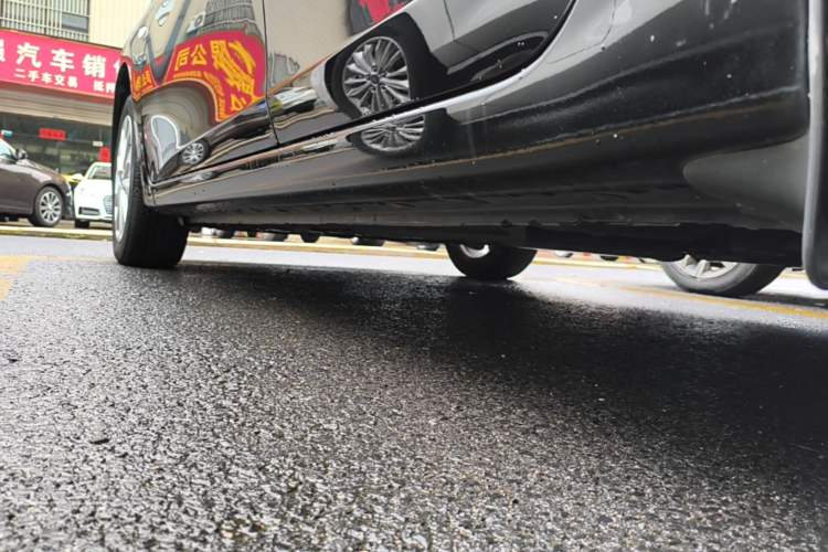 Used Nissan Sylphy 2022 Classic 1.6XL CVT Luxury Edition Left Side Sill