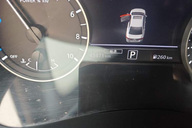 Used Nissan Sylphy 2022 e-POWER All-Electric Drive Pro Odometer Close Up