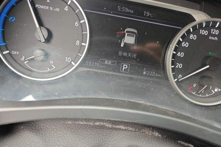 Used Nissan Sylphy 2022 e-POWER All-Electric Drive Pro Odometer Close Up