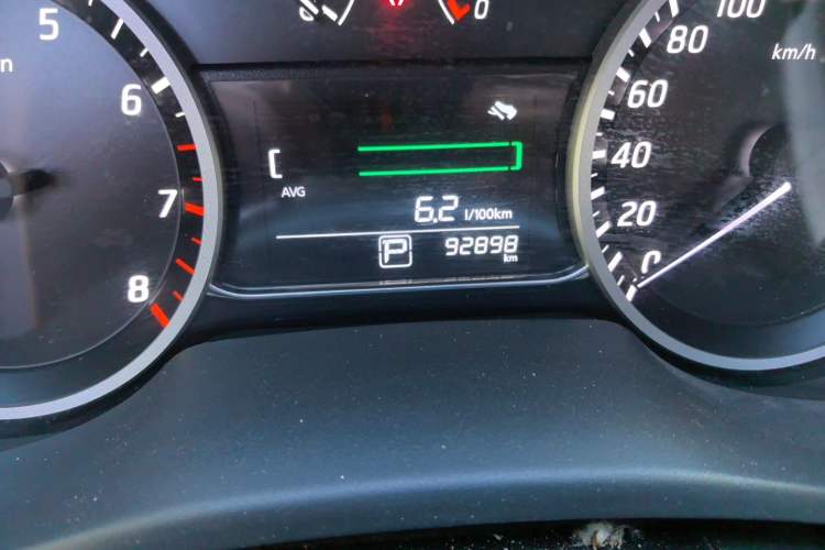 Used Nissan Sylphy 2022 Classic 1.6XL CVT Luxury Edition Odometer Close Up