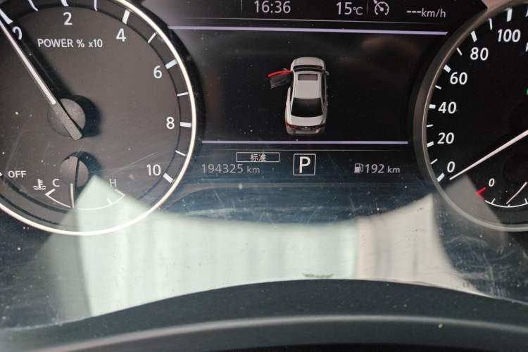 Used Nissan Sylphy 2022 e-POWER All-Electric Drive Pro Odometer Close Up