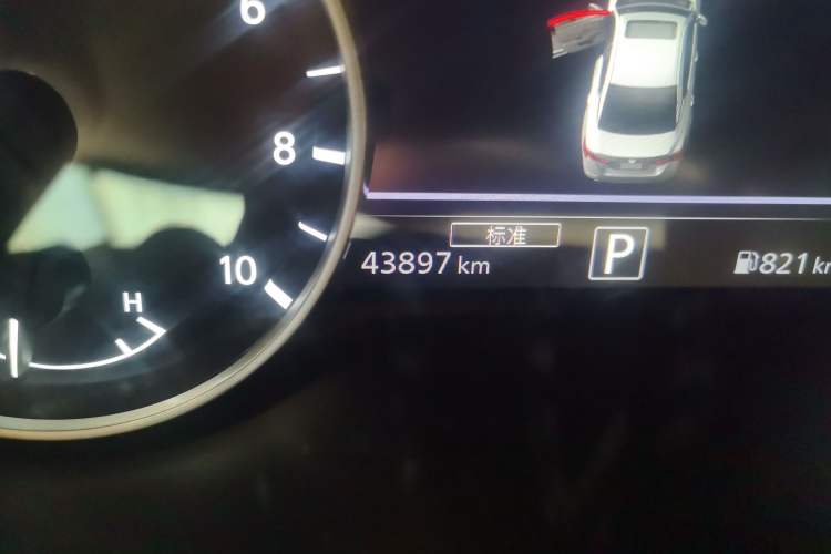 Used Nissan Sylphy 2022 e-POWER All-Electric Drive Pro Odometer Close Up