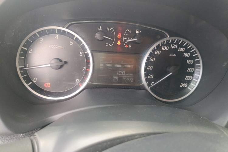 Used Nissan Sylphy 2022 Classic 1.6XL CVT Luxury Edition Odometer Close Up