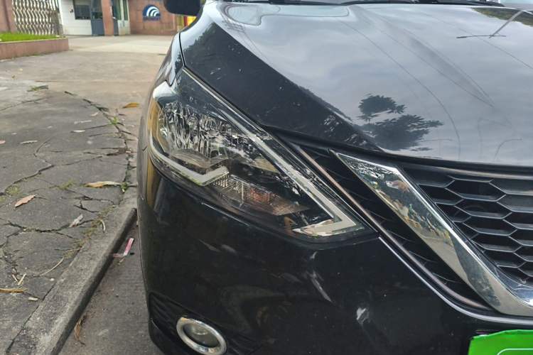 Used Nissan Sylphy 2022 Classic 1.6XL CVT Luxury Edition Right Front Headlight