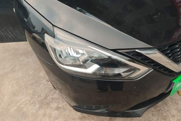 Used Nissan Sylphy 2022 Classic 1.6XE CVT Comfort Edition Right Front Headlight