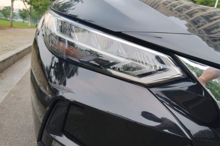 Used Nissan Sylphy 2022 1.6L XL CVT Enjoyment Edition Right Front Headlight