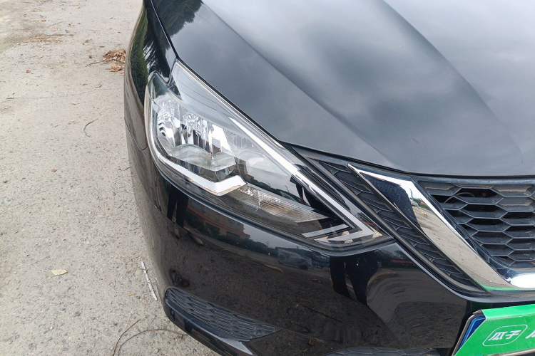 Used Nissan Sylphy 2022 Classic 1.6XE Manual Comfort Edition Right Front Headlight