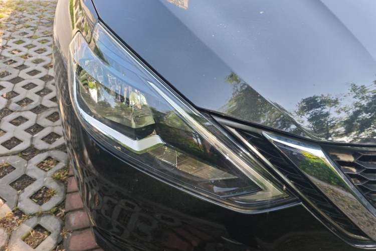 Used Nissan Sylphy 2022 Classic 1.6XE Manual Comfort Edition Right Front Headlight