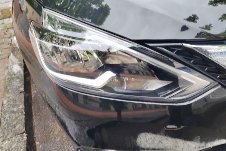Used Nissan Sylphy 2022 Classic 1.6XL CVT Luxury Edition Right Front Headlight
