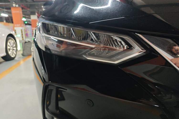 Used Nissan Sylphy 2022 Electric-Drive e-POWER Super Connect PLUS Right Front Headlight
