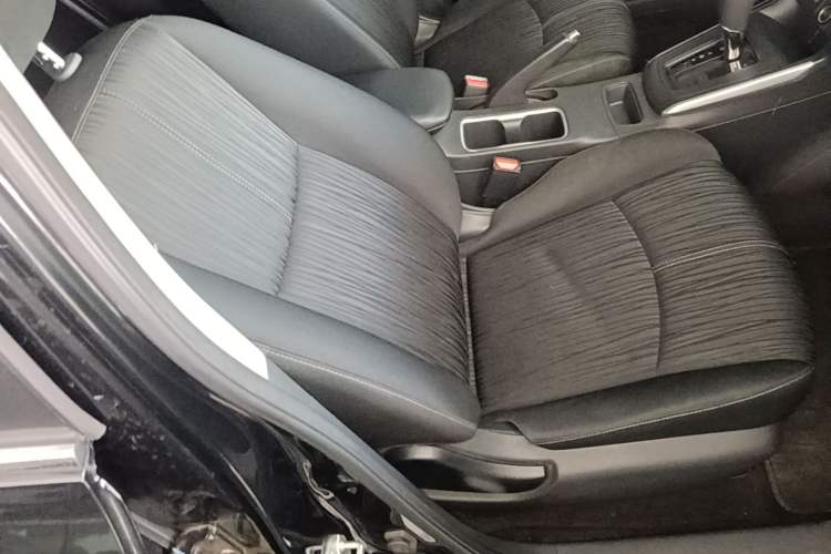 Used Nissan Sylphy 2022 Classic 1.6XE CVT Comfort Edition Right Front Seat