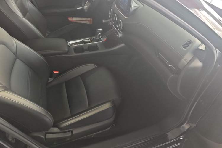 Used Nissan Sylphy 2022 1.6L XL CVT Enjoyment Edition Right Front Seat