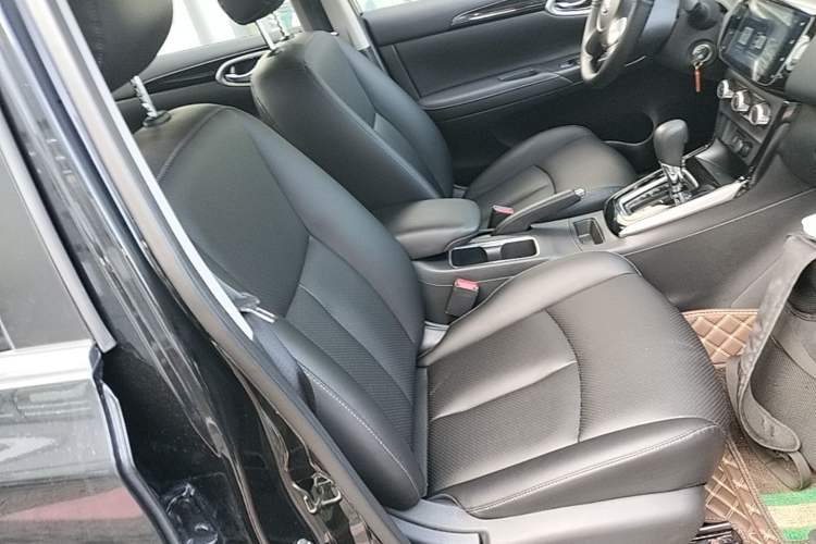 Used Nissan Sylphy 2022 Classic 1.6XL CVT Luxury Edition Right Front Seat