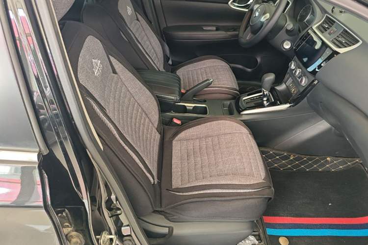 Used Nissan Sylphy 2022 Classic 1.6XL CVT Luxury Edition Right Front Seat