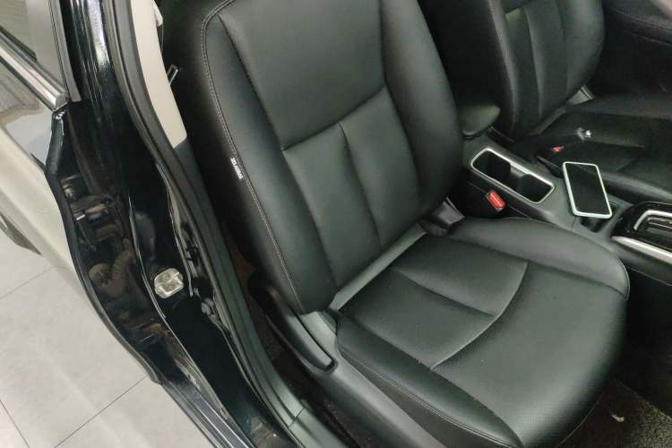 Used Nissan Sylphy 2022 Classic 1.6XL CVT Luxury Edition Right Front Seat