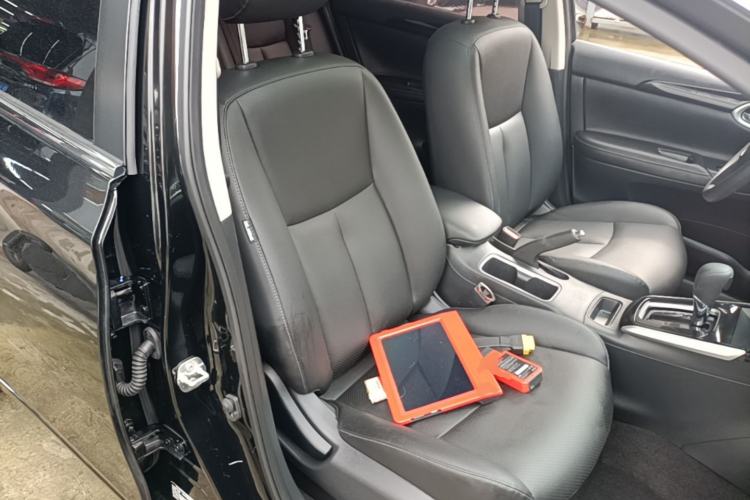 Used Nissan Sylphy 2022 Classic 1.6XL CVT Luxury Edition Right Front Seat