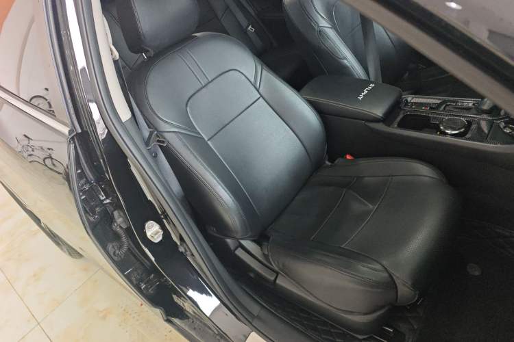 Used Nissan Sylphy 2022 1.6L XL CVT Smart Enjoyment Version Right Front Seat
