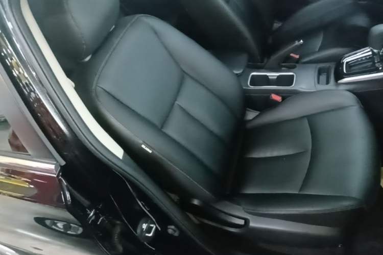 Used Nissan Sylphy 2022 Revised Version Classic 1.6XL CVT Luxury Edition Right Front Seat