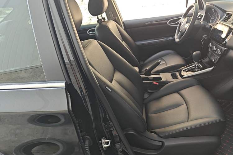 Used Nissan Sylphy 2022 Classic 1.6XL CVT Luxury Edition Right Front Seat